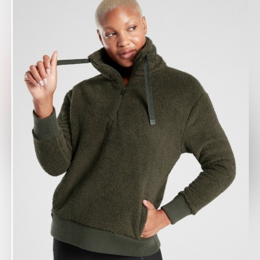 Athleta Women’s Talas Sherpa Half Zip Jacket in Army Green - Size Large